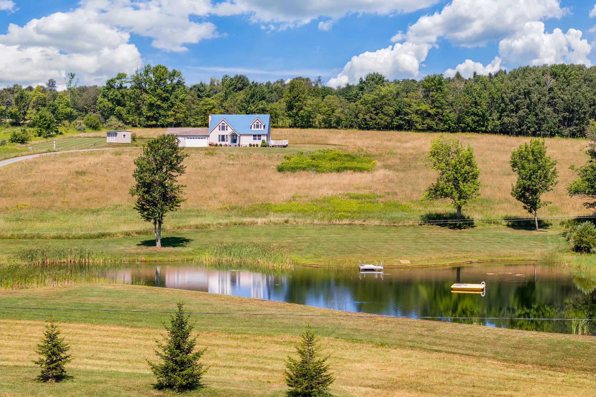 1025 Gaffey Rd - 001