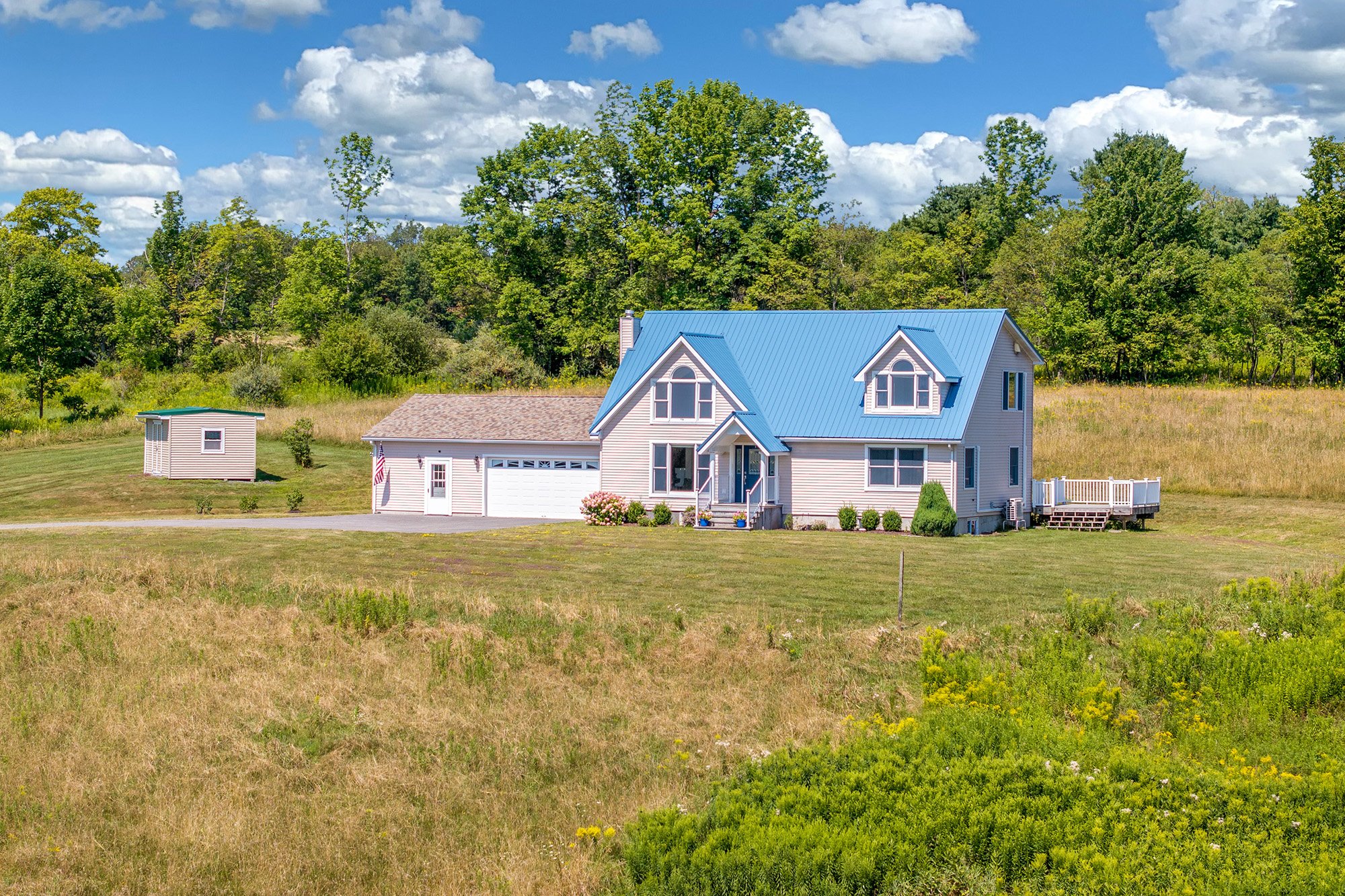 1025 Gaffey Rd - 0051
