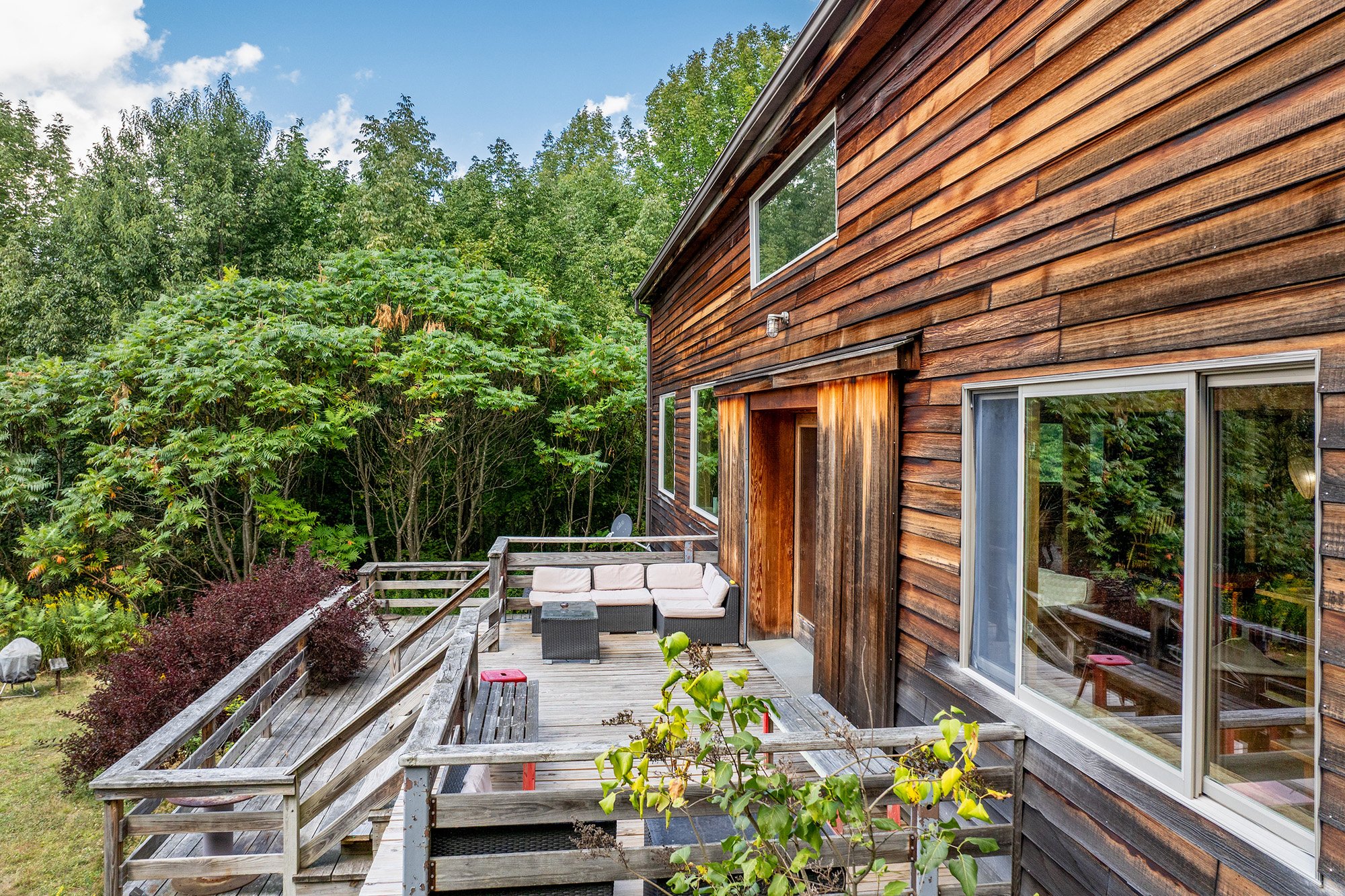 053- 0470 -Wonderful Private Setting- 105 Stewart Rd