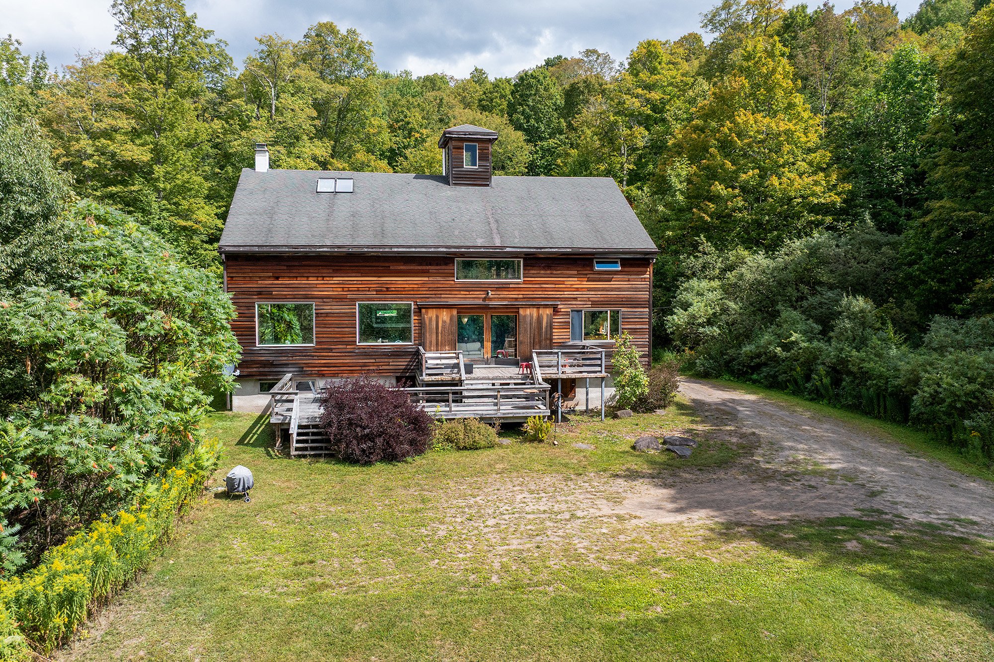 054-02 -- 105 Stewart Rd