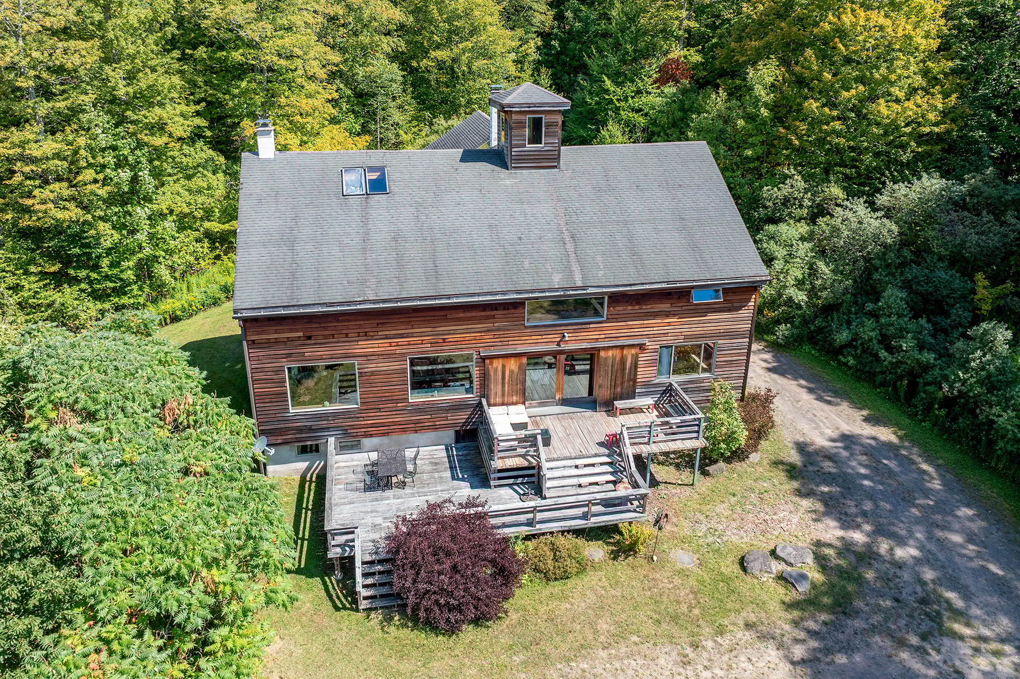 054-03 -- 105 Stewart Rd