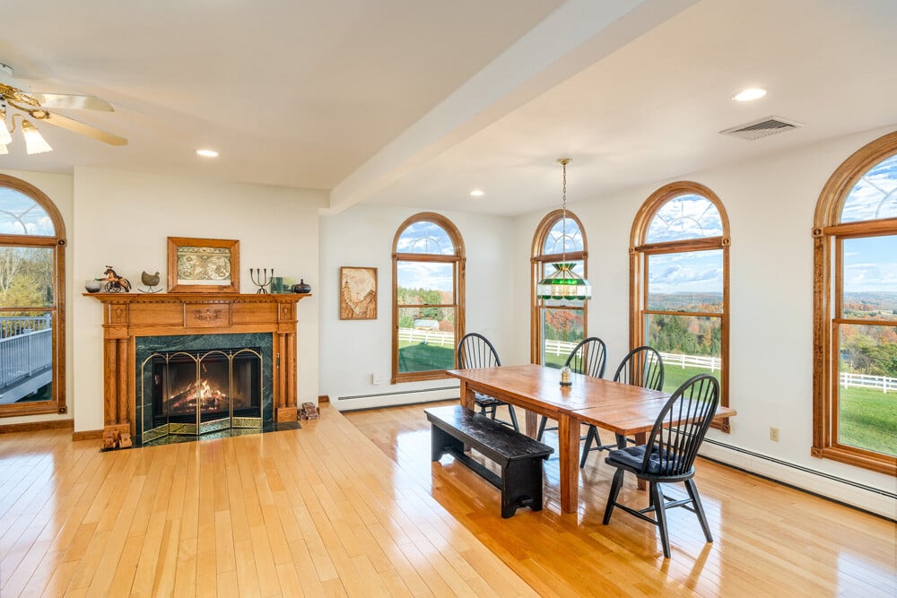 Open concept kitchen 