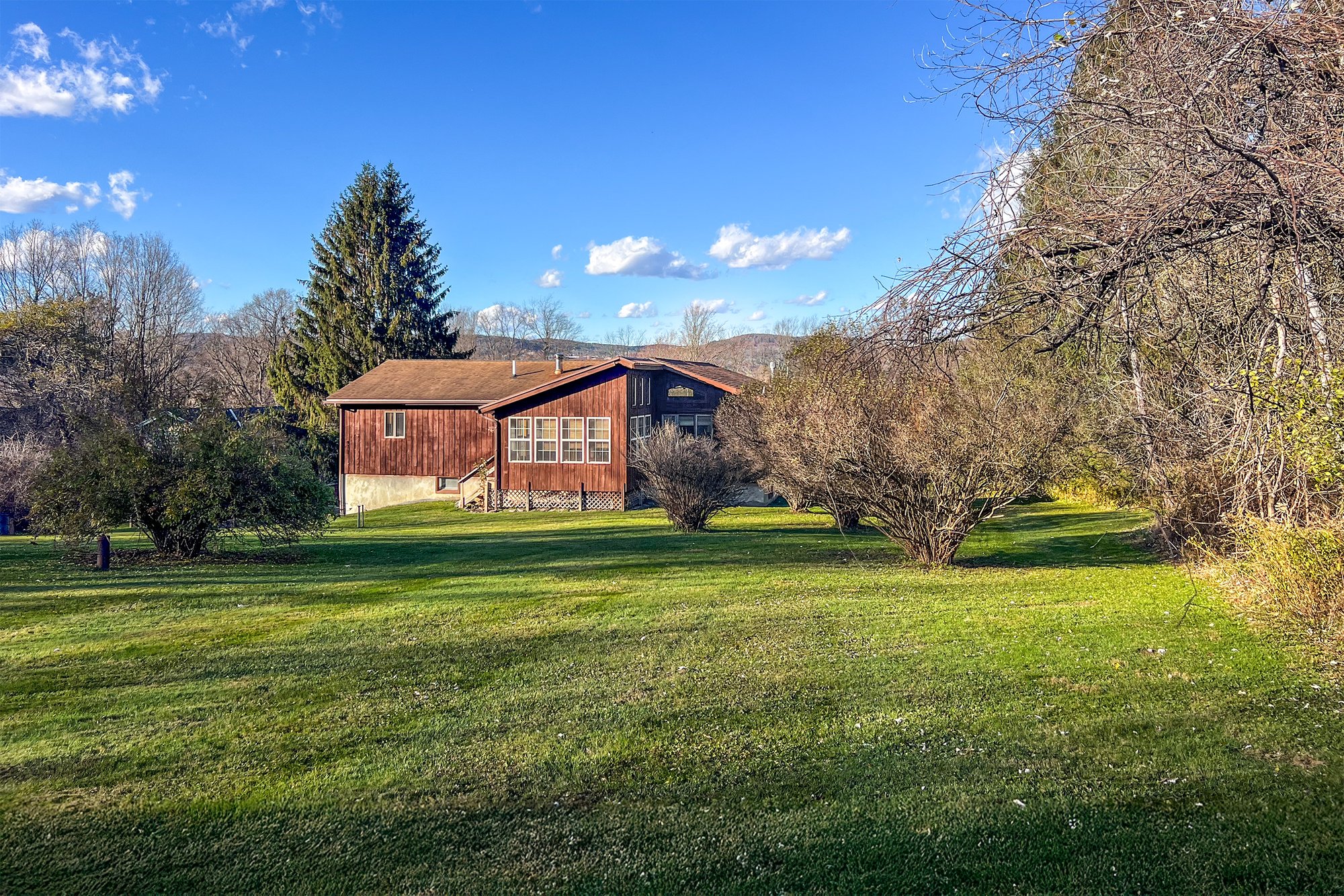 35 - 260 Southside Dr