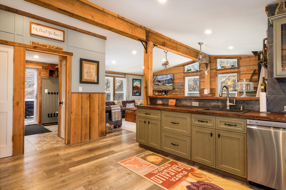 464 Curtis Lane - Kitchen with View to Mud Room