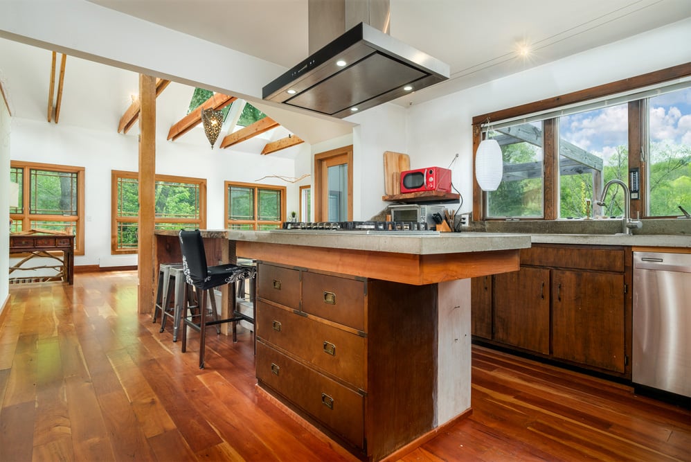 Kitchen - 4923 County Highway 36