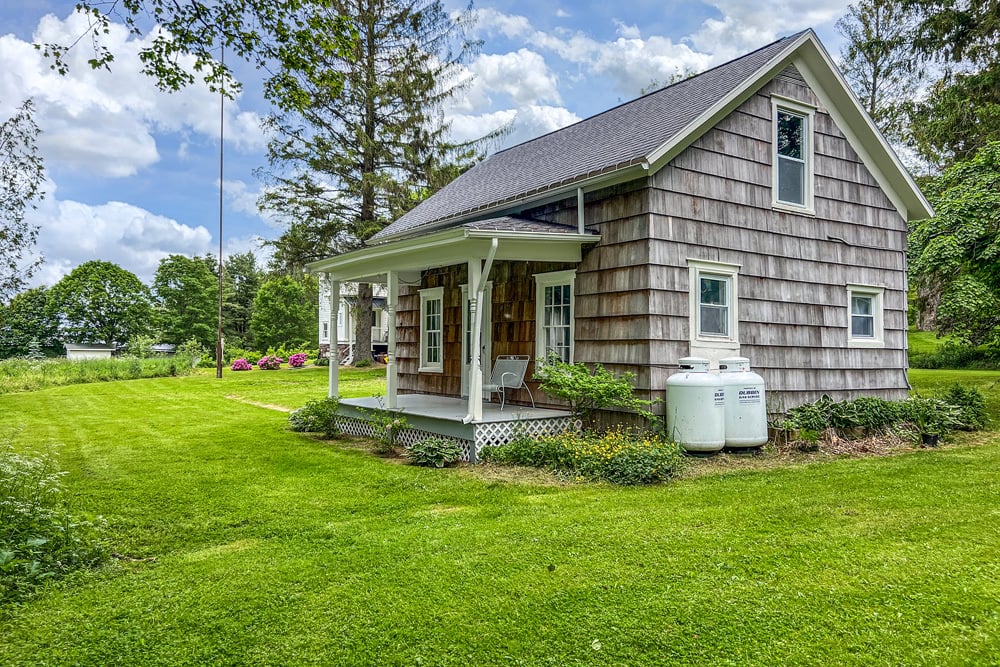 056 Cottage