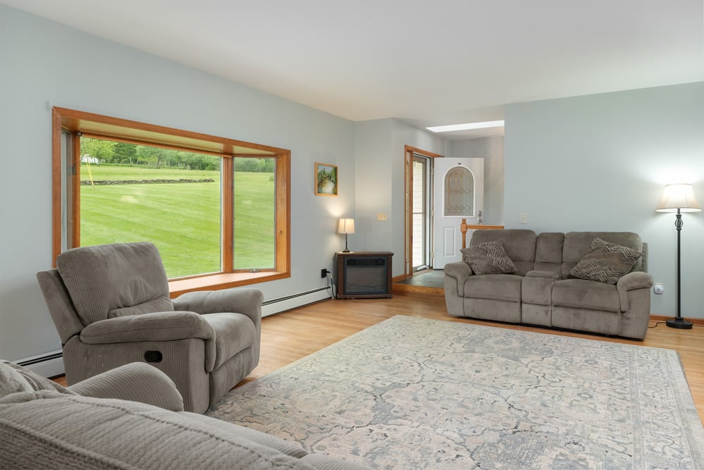 532 Wilbur Hill Rd -007