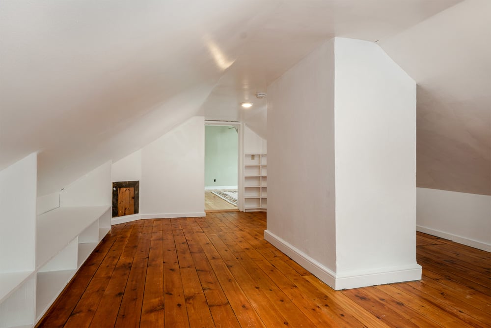 76 Owners' Suite Walk-in Closet (3rd floor) - 6 Westridge Rd Cooperstown