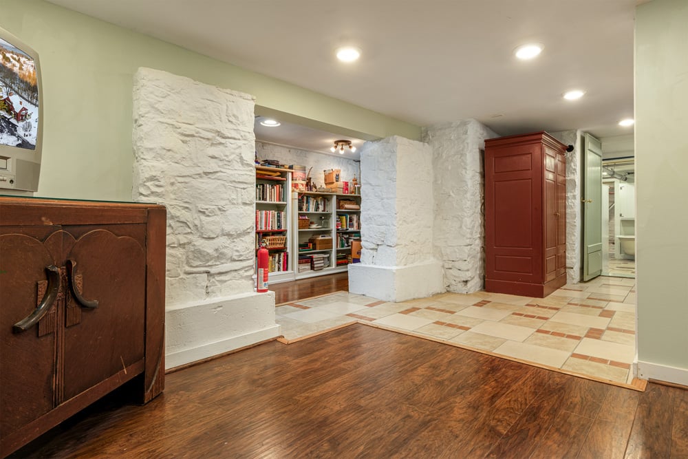 90 Caretakers' Suite (w private full bath - basement) - 6 Westridge Rd Cooperstown