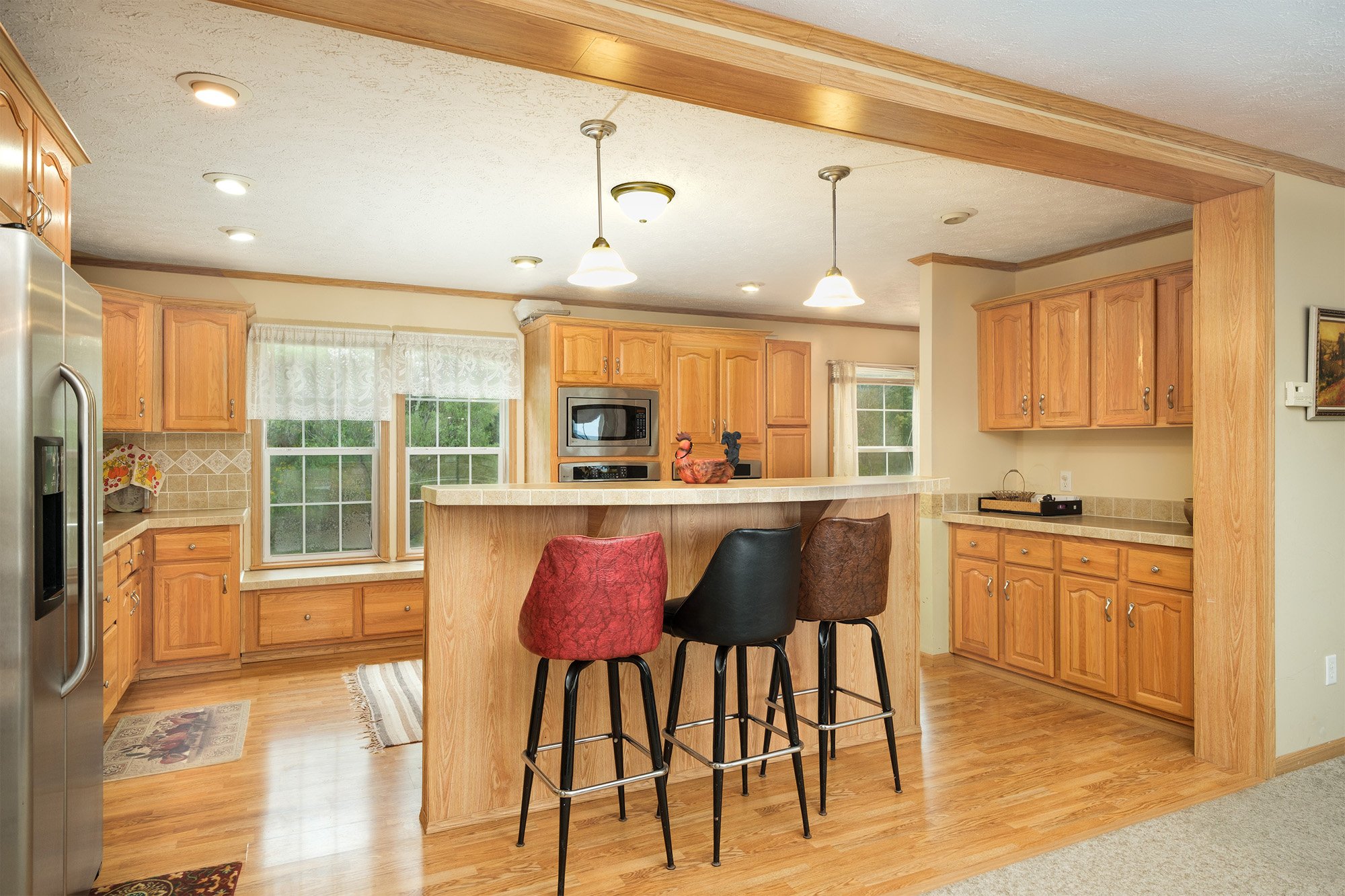 008 -- 936 Potter Mnt Rd