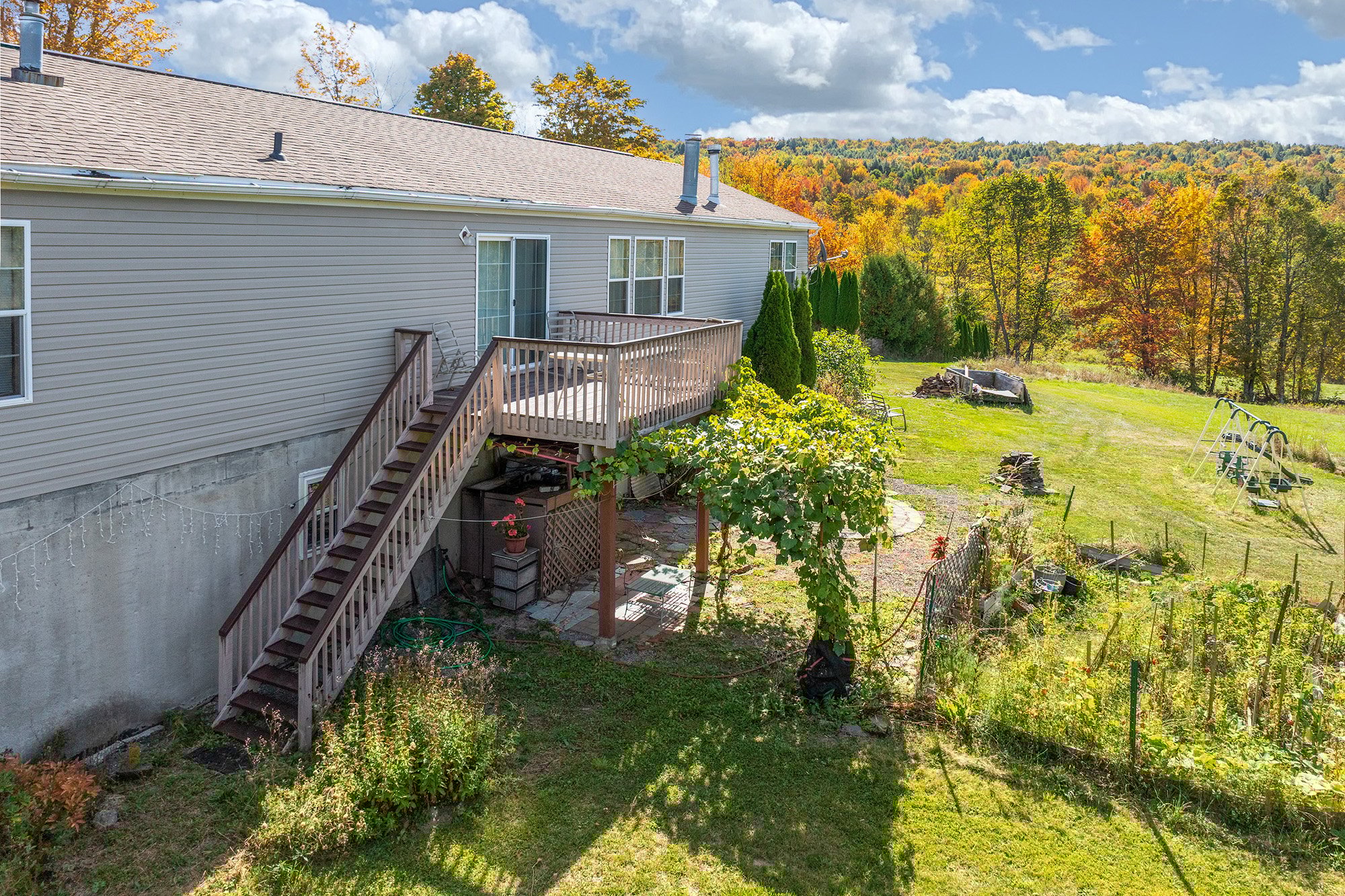 037 -- 936 Potter Mnt Rd