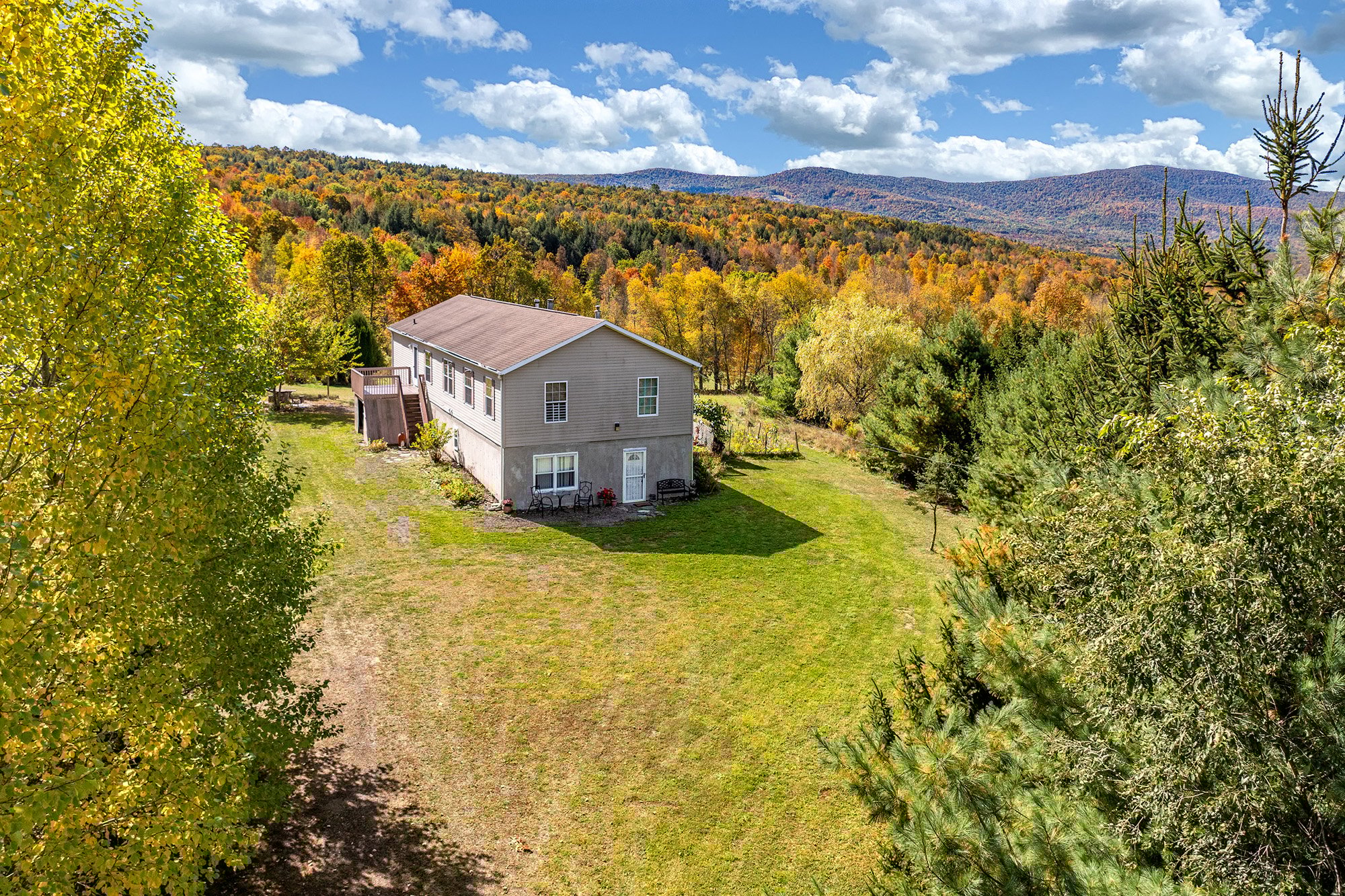 049 -- 936 Potter Mnt Rd