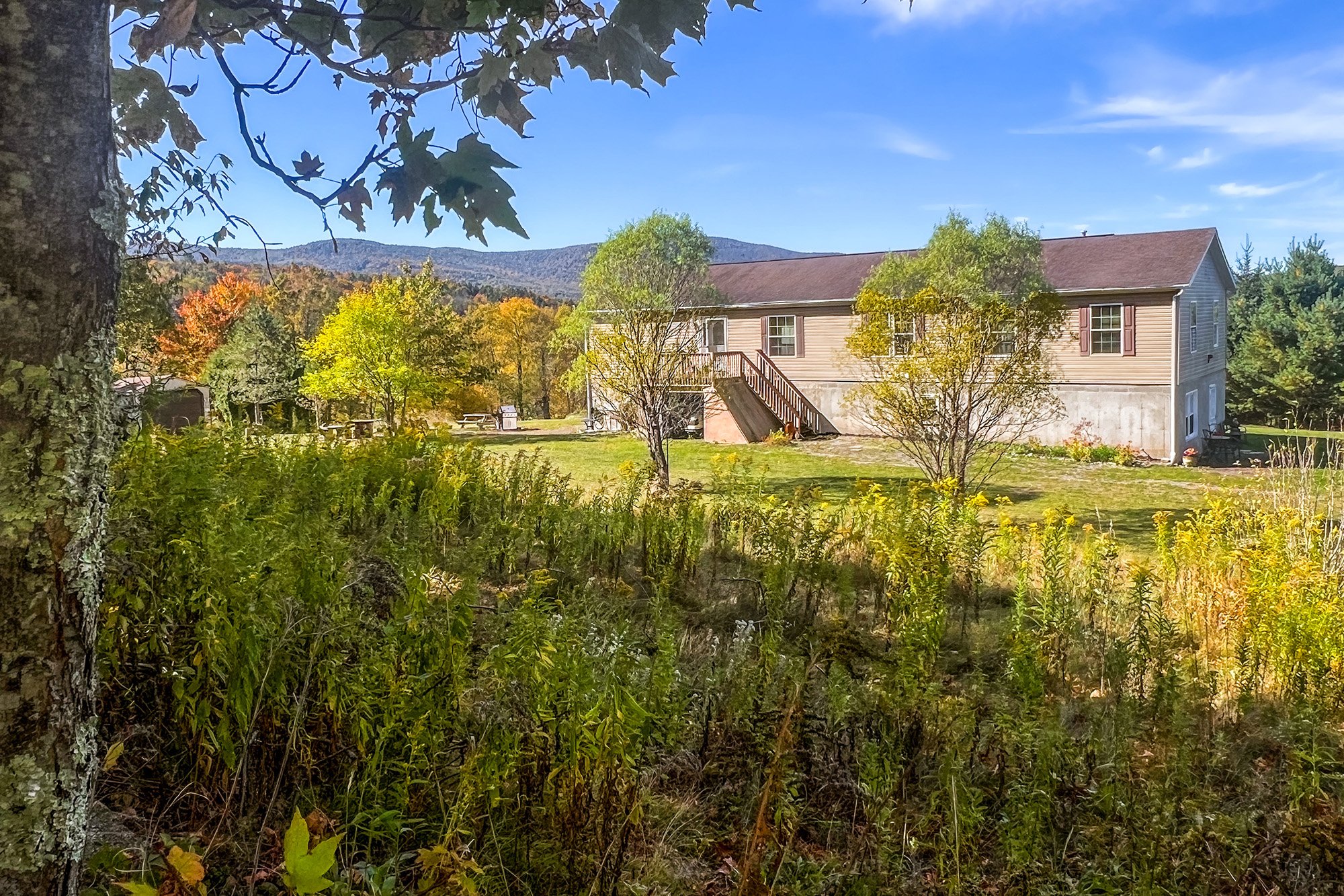 052 -- 936 Potter Mnt Rd