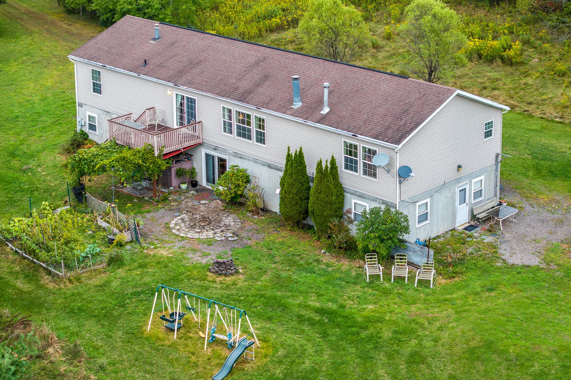 056 -- 936 Potter Mnt Rd
